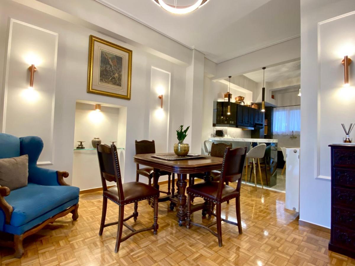 Athenian Condo Luaran gambar