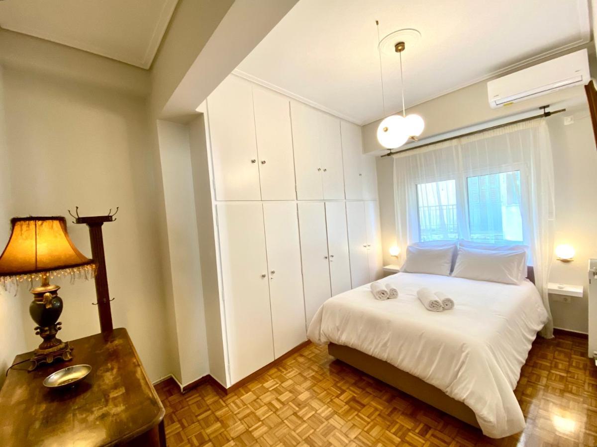 Athenian Condo Luaran gambar